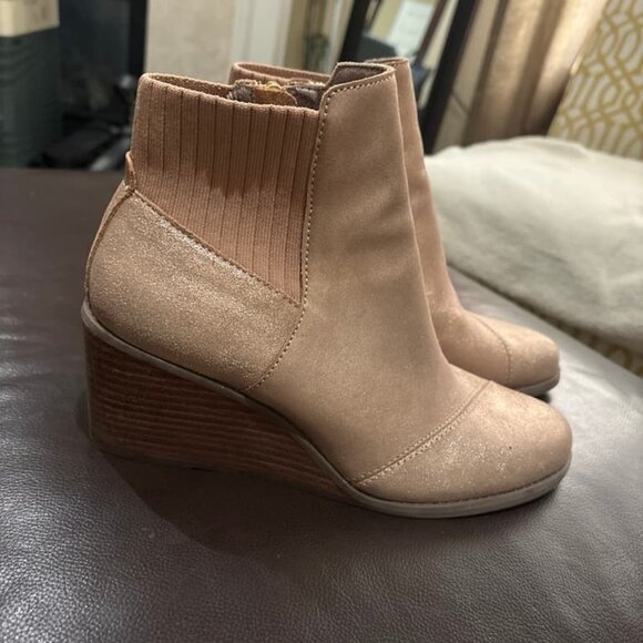 Womens Sadie pink/rose gold metallic leather Zipper Wedge Ankle Boots - 8.5 - Picture 3 of 4